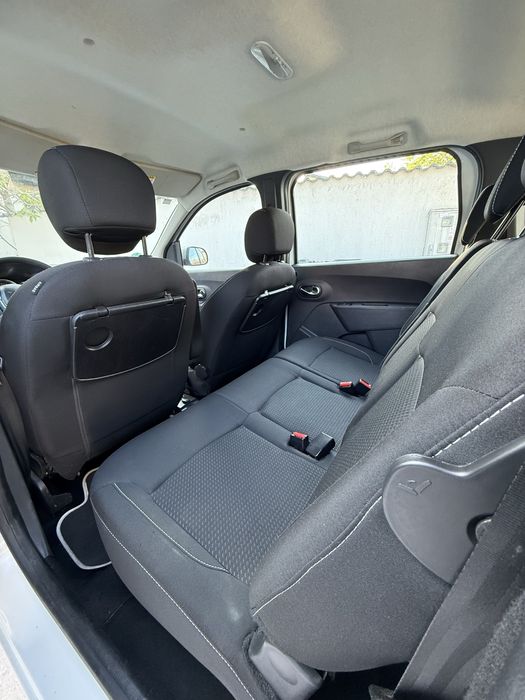Dacia Lodgy 1.5 Diesel / 11.2020 / 7 Locuri / INMATRICULATA / Euro 6
