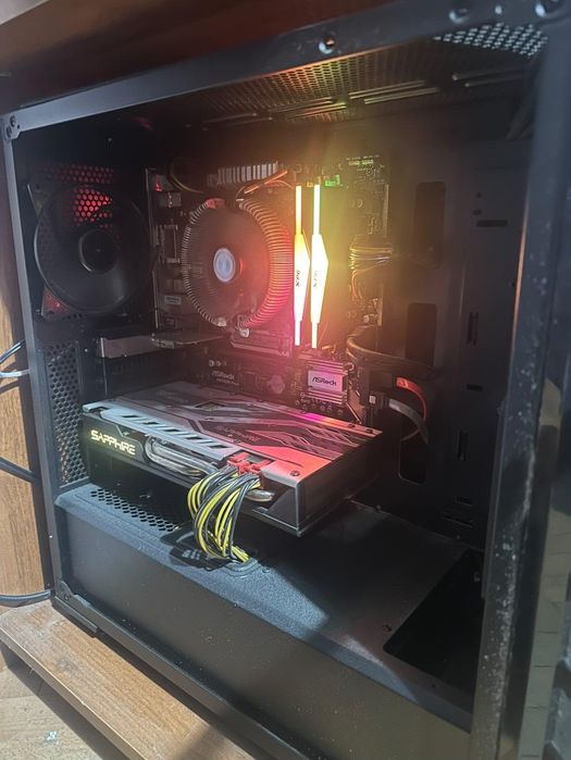 Компютър с периферия