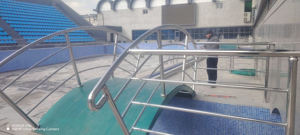 Нержавейка перила боласина решётка из нержавейки .. Nerjaveykada peril