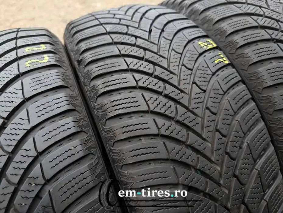 SET 4 Anvelope Iarna 205/60 R16 SEMPERIT Speed Grip 5 96H