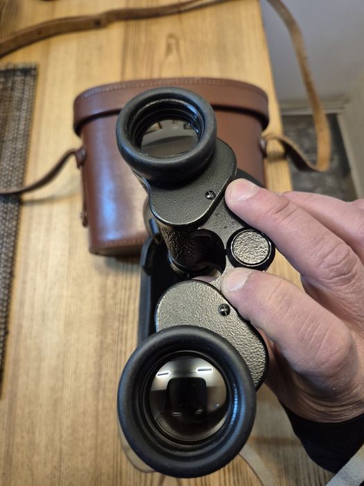 Binoclu militar Carl Zeiss Jena 8x30 MDI Stasi