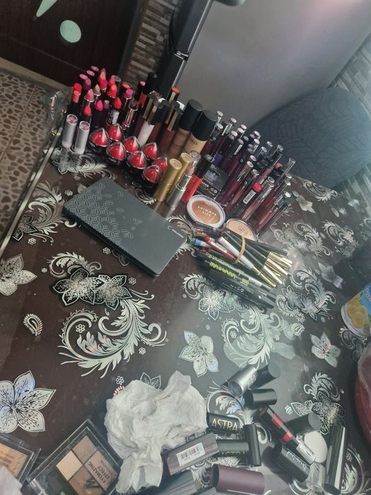 Produse make-up toate sau la bucata