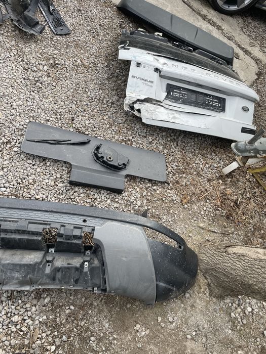 Части за Range Rover Evoque