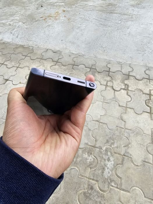 Galaxy S22 Ultra 12/256Gb