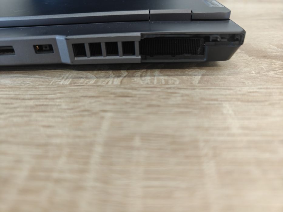 Продам ноутбук Lenovo Legion 5 16IAH7H