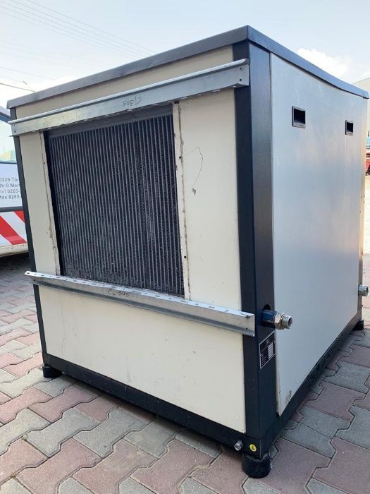 De Vanzare sau De Inchiriat Compresor industrial cu surub HAFI 30 Kwa