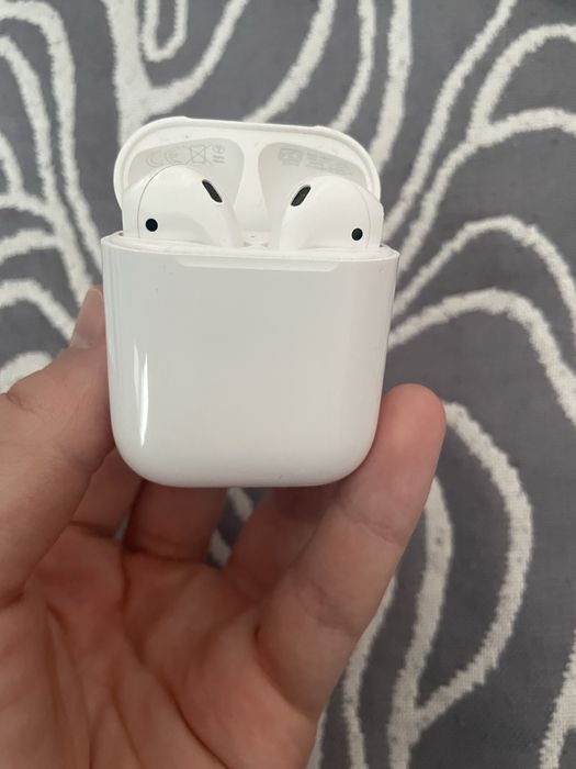 Продам airpods A2031