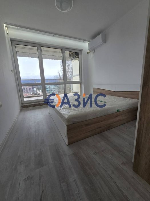 Продава се Двустаен апартамент в к.к. Слънчев бряг - 80 кв.м за 555 €/кв.м - Снимка #8