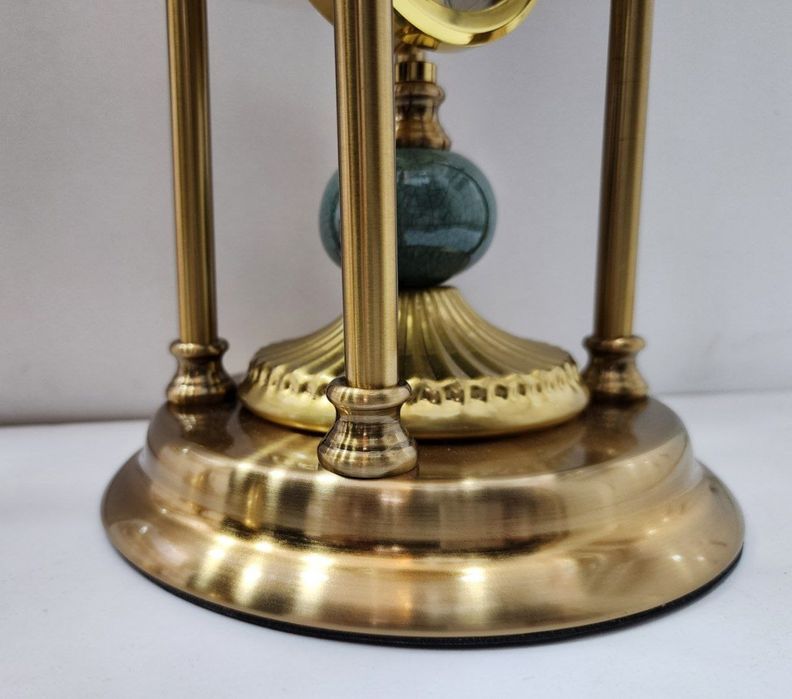 Часи для дом. И падарок  для всех