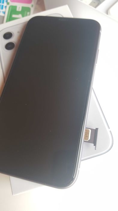 Нов Iphone 11 128 Purple DUAL