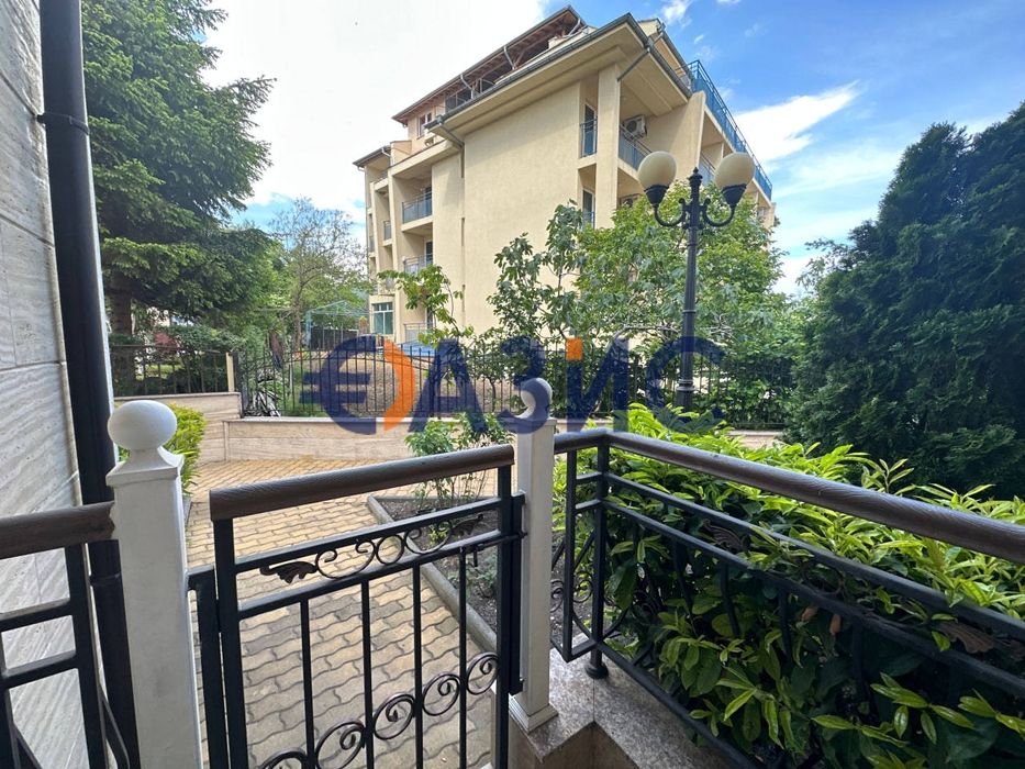 Продава се Двустаен апартамент в Свети Влас - 55 кв.м за 1364 €/кв.м - Снимка #12