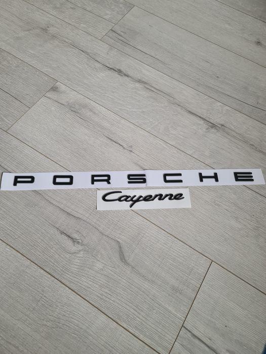 Emblema-Sigla-Logo-Scris-Porsche-Cayenne-Panamera-Negru