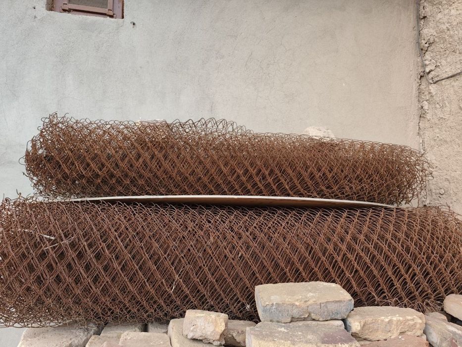 Temir sim reshotka rulon