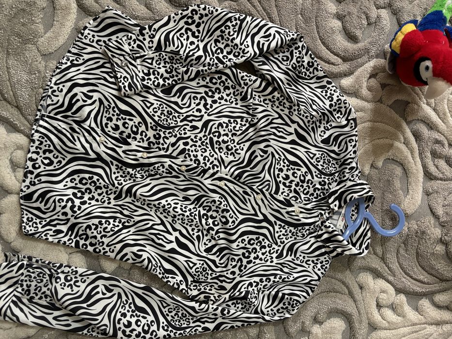 Юбка hm , кофты zara , лонгслив