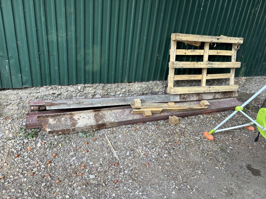 Продам ворота металл хороший