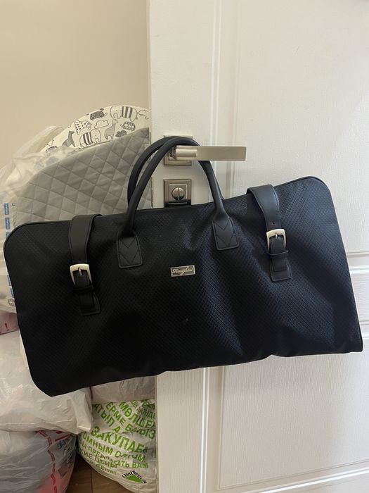 Костюм бренда Hugo boss