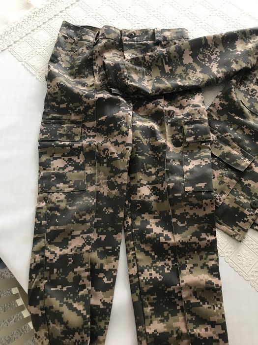 Продам форму военную для мальчиков