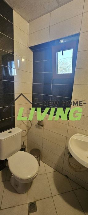 Къща в Пловдив, област-с.Златовръх площ 68 цена 105300