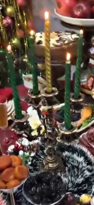 Подсвечник, канделябр.