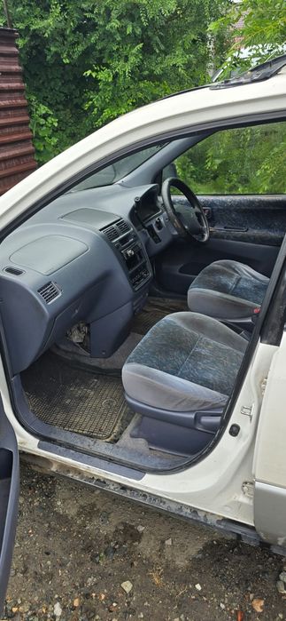 Toyota lpsum 1997