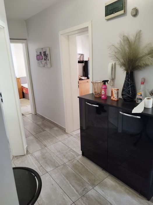 Продава се Тристаен апартамент в Варна, Автогара - 116 кв.м за 1555 €/кв.м - Снимка #9