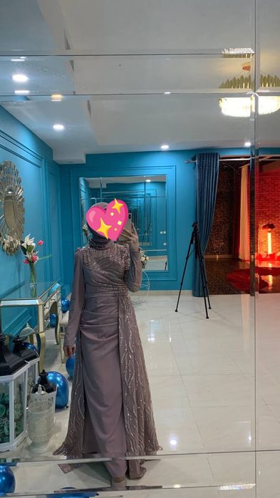 Vecrniy koyne prafisional tikuvchi tikkan