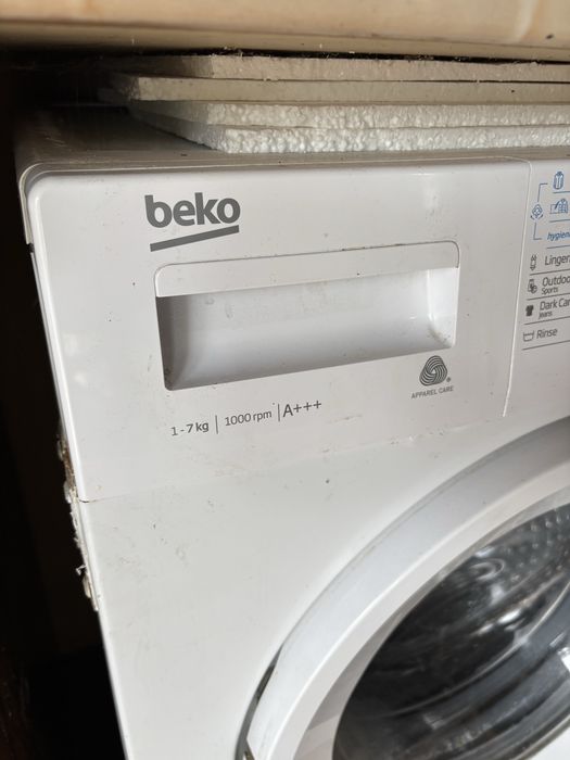 Masina de spalat Beko 7kg WRE7512 Steam Cure, spala doar la 20 grade!
