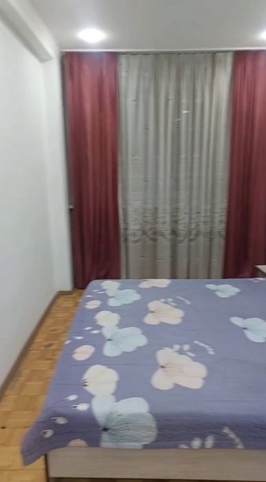 2/3/9 дружба народов 1 Дом у дороги  450у.е только семью