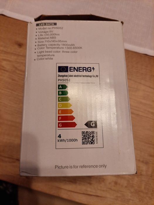 Vand lampa LED cu clema reincarcabila