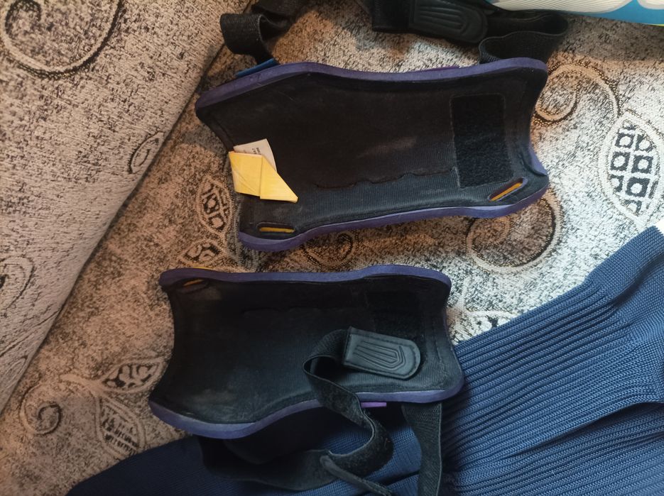 Бутонки,кори и гети