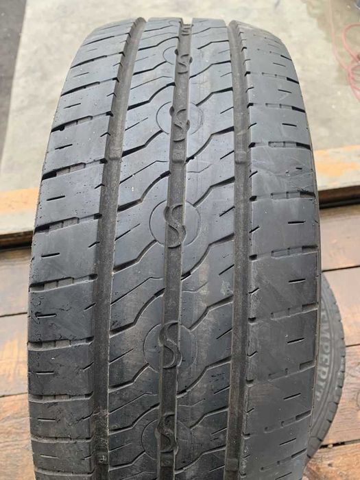 4 buc Anvelope 215/65r16c vara an 2017-18