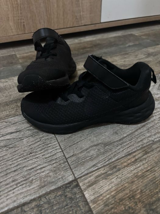 Детски маратонки Nike