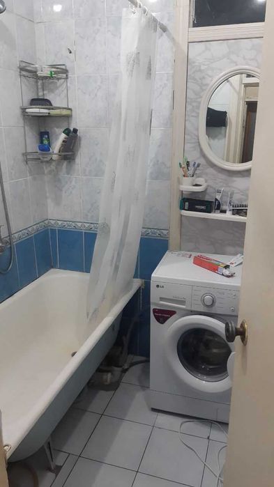 Arenda kvartira 3 xonaliga 1 odam olamiz