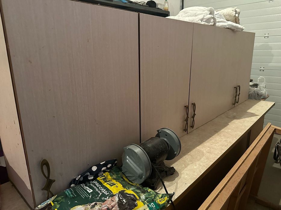 Кухонный гарнитура сатылады