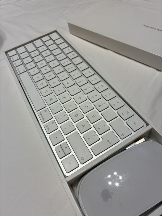 Tastatura Apple Magic