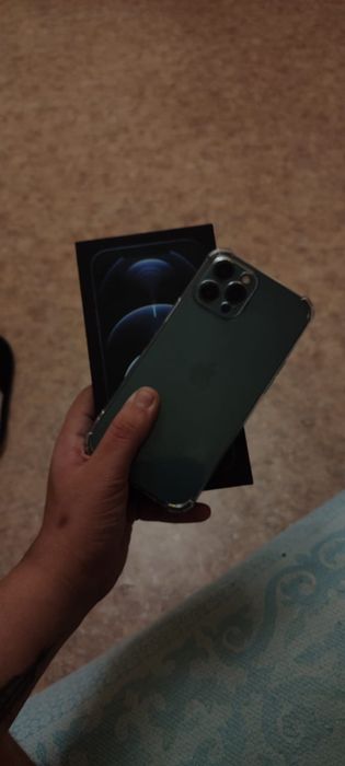 Айфон 12 про макс