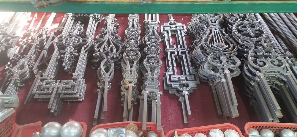 Решетки, перила, ворота, навесы из лексана, ограждения, жалюзи, панжар