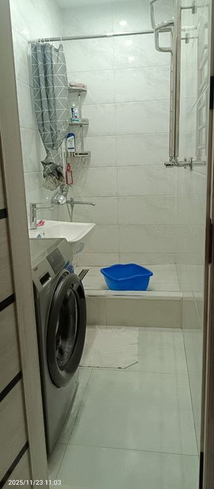 Продается 3 комнатная квартира 65 кв