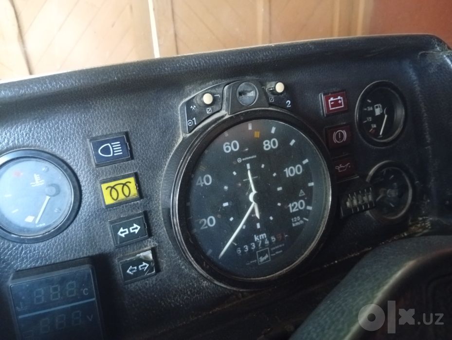 Mersedes benz 8000$ kami bor