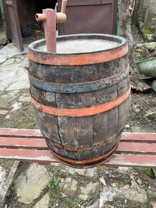 Буре за ракия и вино