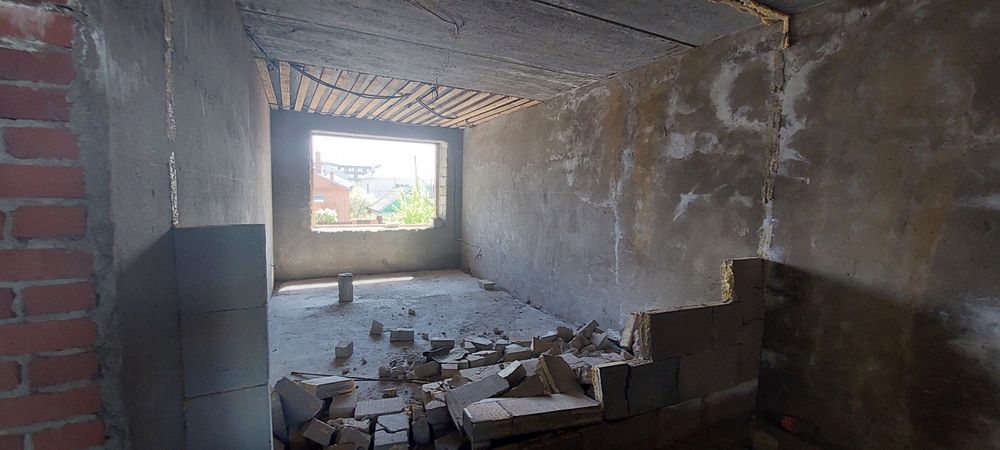 Продам два дома в мкр Сазда2