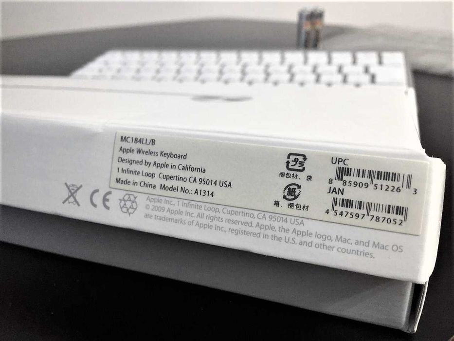 Клавиатура Apple Wireless (Bluetooth) Magic Keyboard 1 (A1314) New