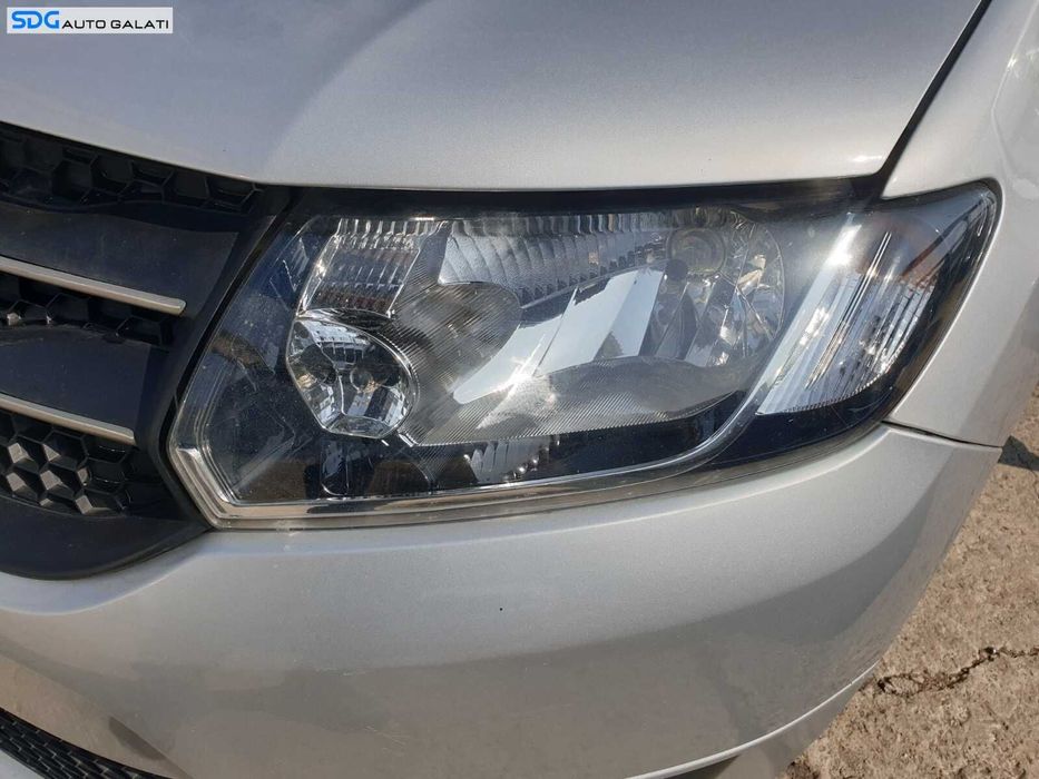 Far Stanga Halogen Dacia Logan 2 2012 - 2016 Cod 260604111R [C4590]
