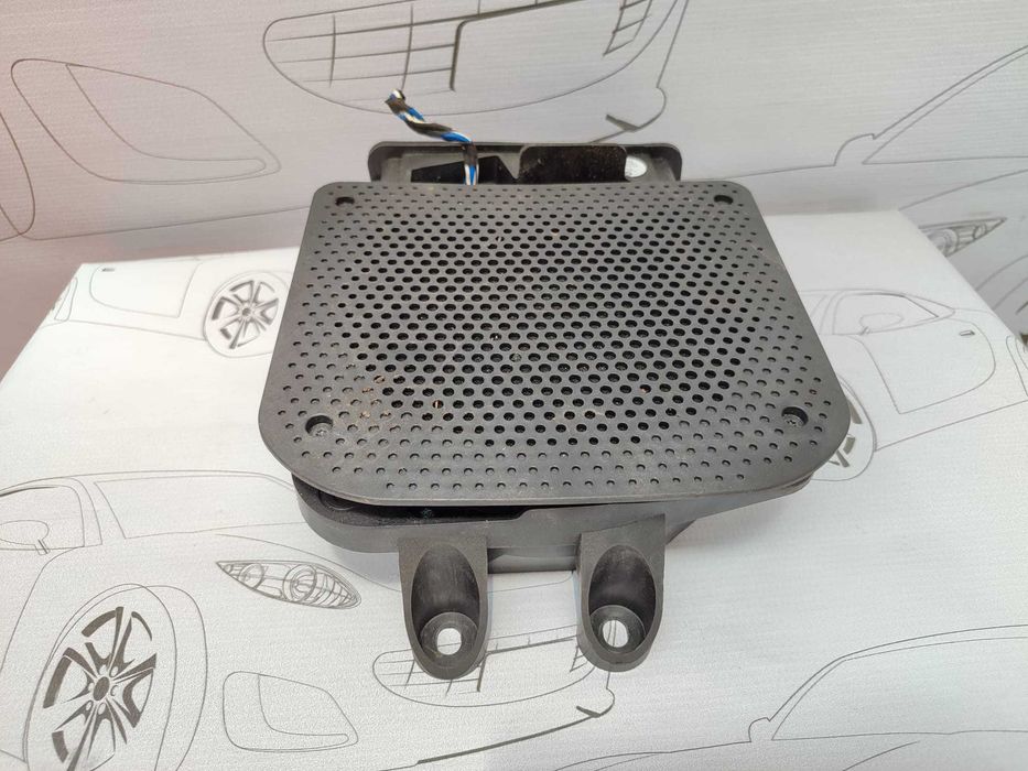Subwoofer Sub Scaun Stanga / Dreapta BMW Seria 1 (F40) Hatchback 2019–2024 / Cod OEM 9275996 (5D2)