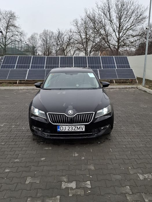 Skoda Superb 2.0 diesel. 150 cp