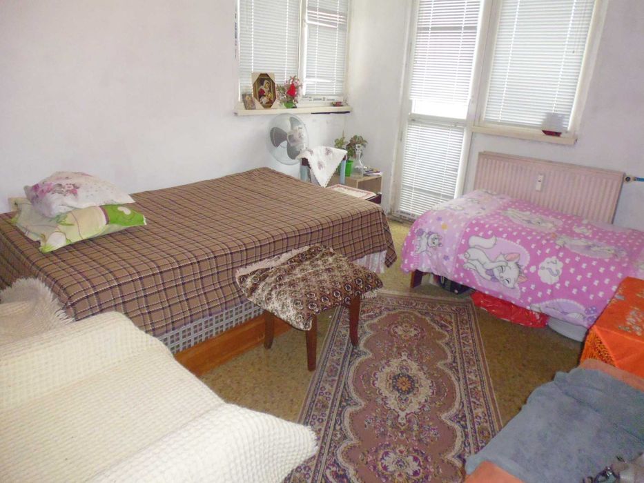 Двустаен апартамент за продажба в ж.к. Люлин 10, гр. София