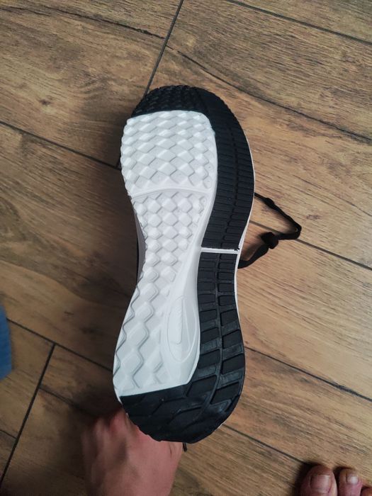 Nike pegagus обувь 42 размер