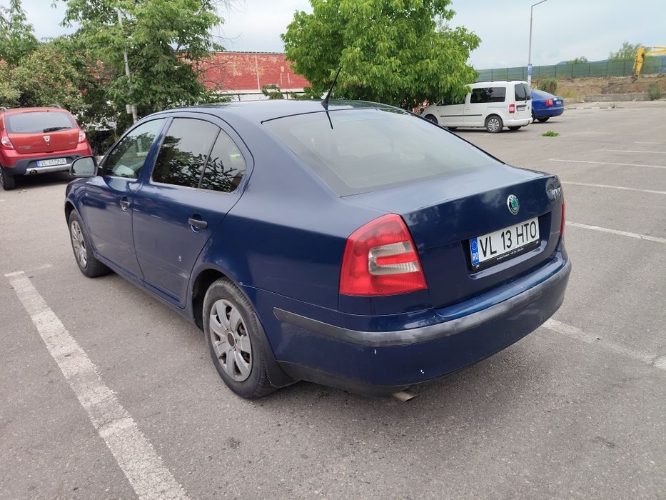 SKODA Octavia 2012 — imagine 3
