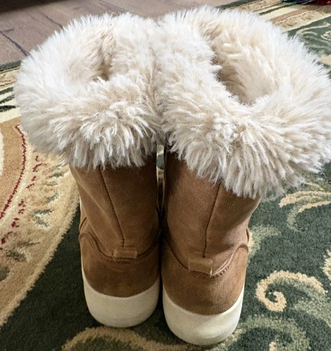 Меки и топли ботушки Зара, 37 размер- 10€