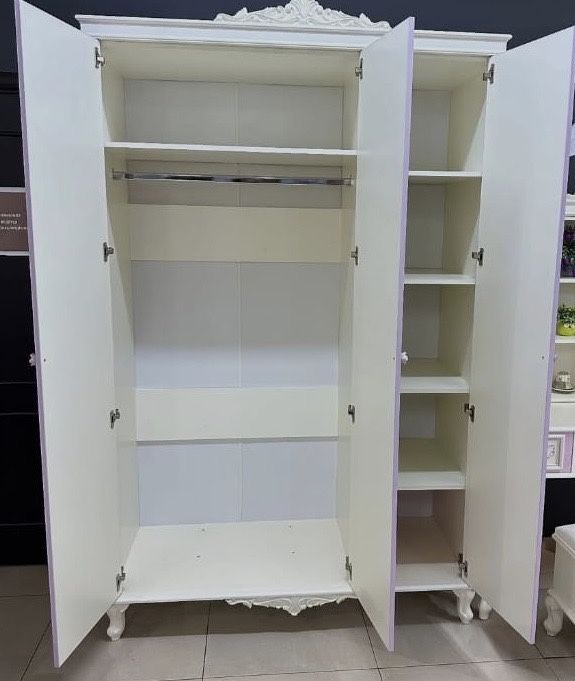 Детская мебель ( девочке)